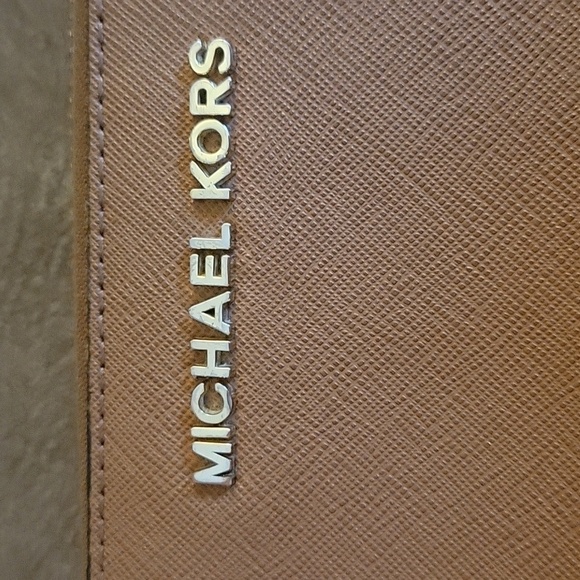 MICHAEL KORS 1990s Camel Brown Large Jet Set Travel Leather Wallet E-1303 - Picture 4 of 9